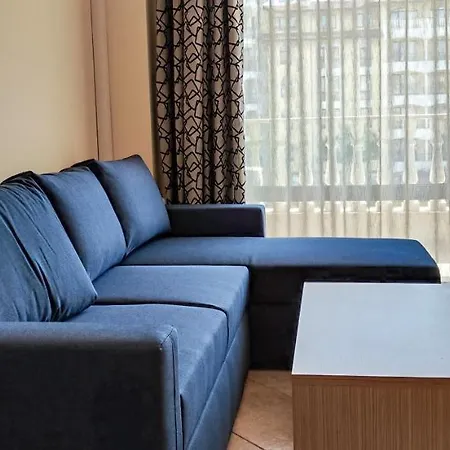 Apartahotel Royal Sun 2*