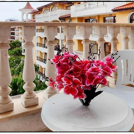 Apartahotel Royal Sun 2*