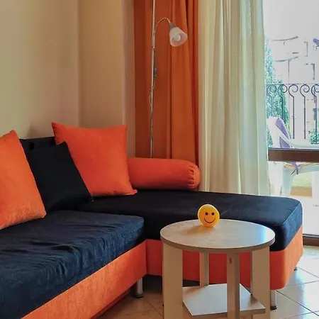 Royal Sun Apartahotel 2*
