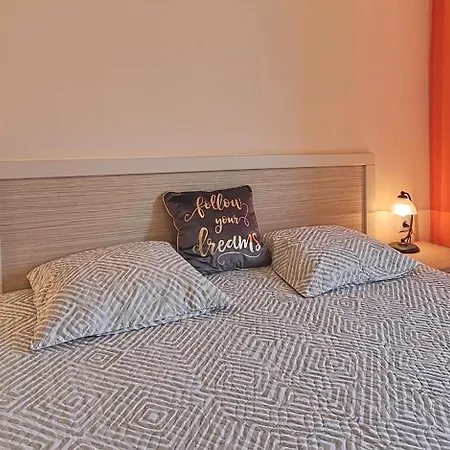 Royal Sun Aparthotel Sluneční pobřeží